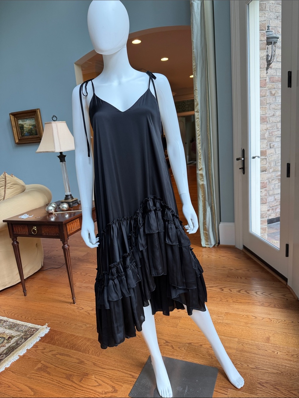Kleid STUNNING Womens Black Asymmetrical Ruffle Slip Dress with Tie Straps